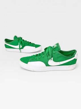 Nike Blazer Court SB Lucky Green Sneakers Men’s 8 Women’s 9.5 Low Top Skate Shoe